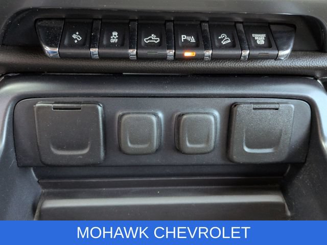 Used 2018 Chevrolet Silverado 3500 LTZ w/ Duramax Plus Package AWD/4WD image 34
