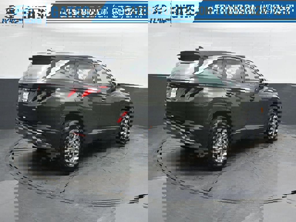New 2026 Hyundai Tucson SE image 2