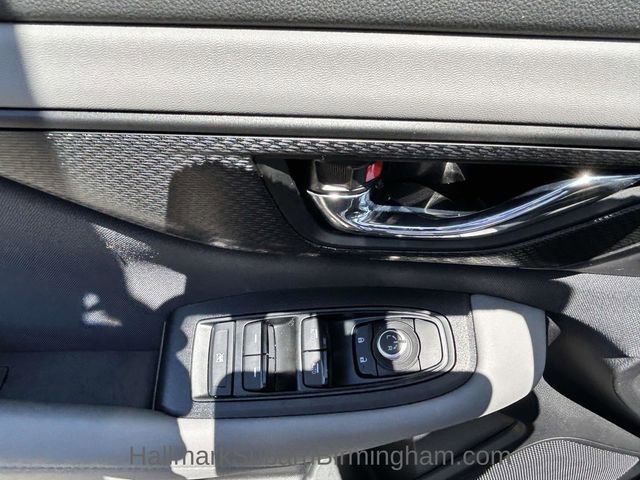 Used 2025 Subaru Outback Premium w/ Popular Package #1A image 15