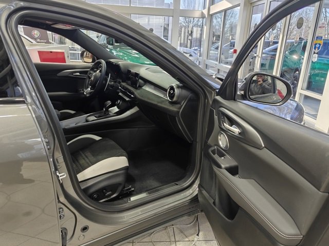 New 2026 Alfa Romeo Tonale w/ Active Assist Package image 31