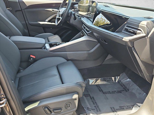 Certified 2025 Audi Q5 Premium w/ Premium Plus AWD/4WD image 28