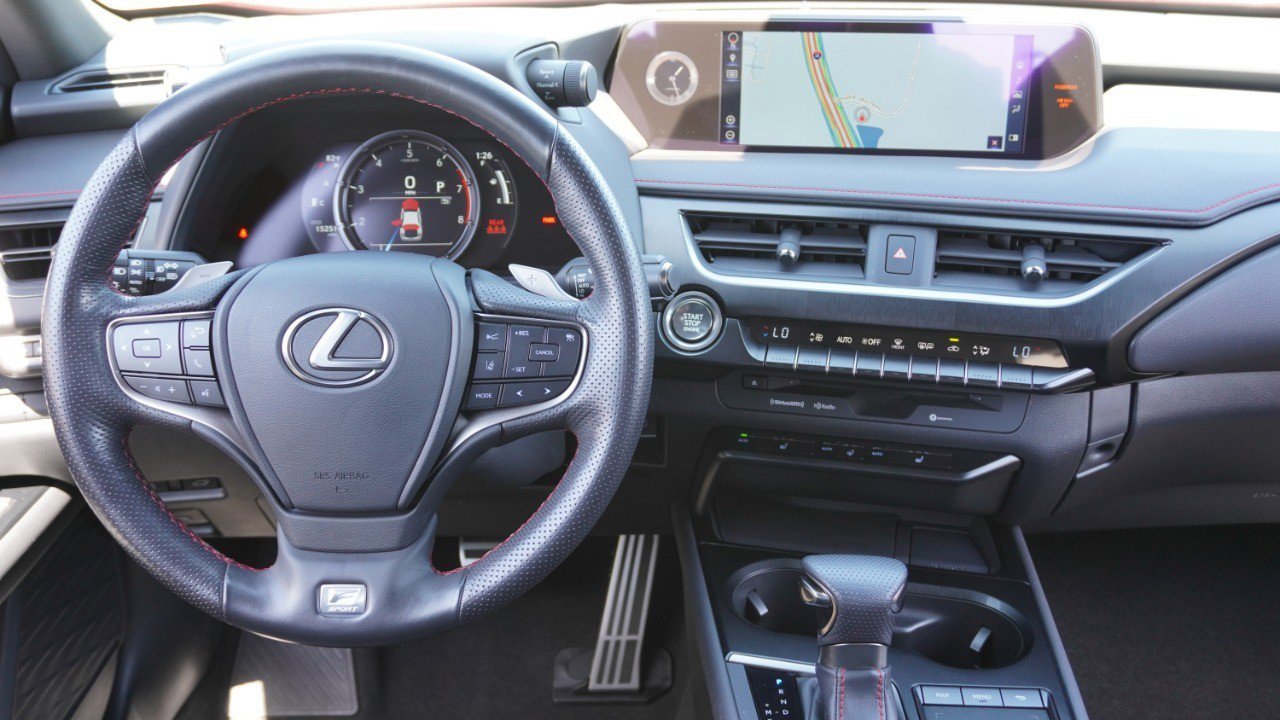 Used 2019 Lexus UX 200 F Sport image 29