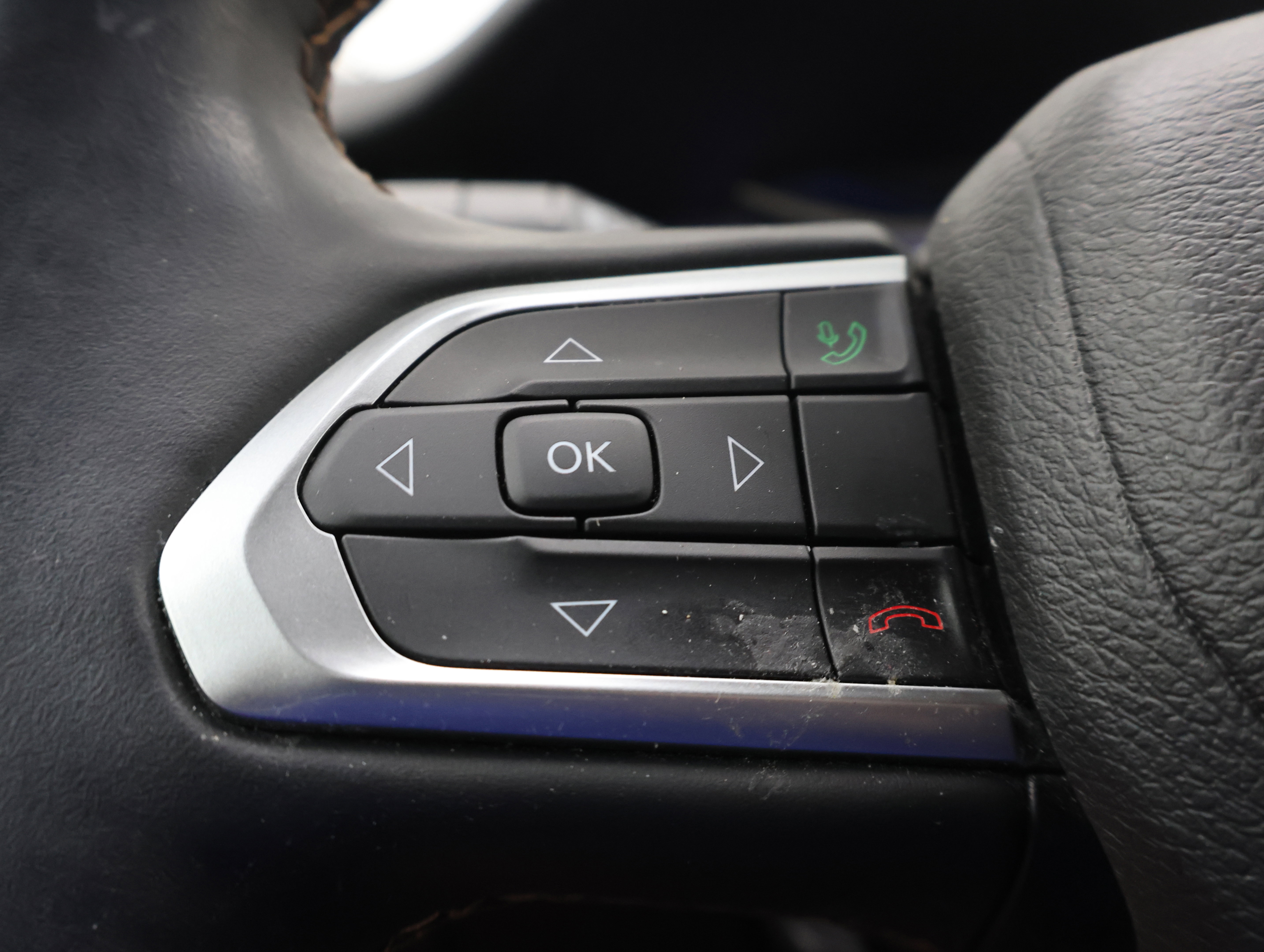 Used 2022 Jeep Compass Limited AWD/4WD image 15