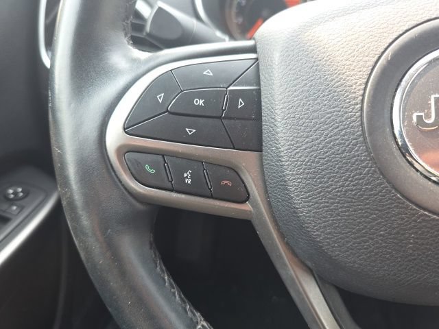Used 2019 Jeep Cherokee Limited AWD/4WD image 15