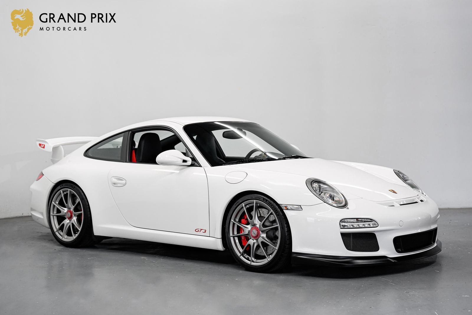 Used 2010 Porsche 911 GT3 RWD image 1