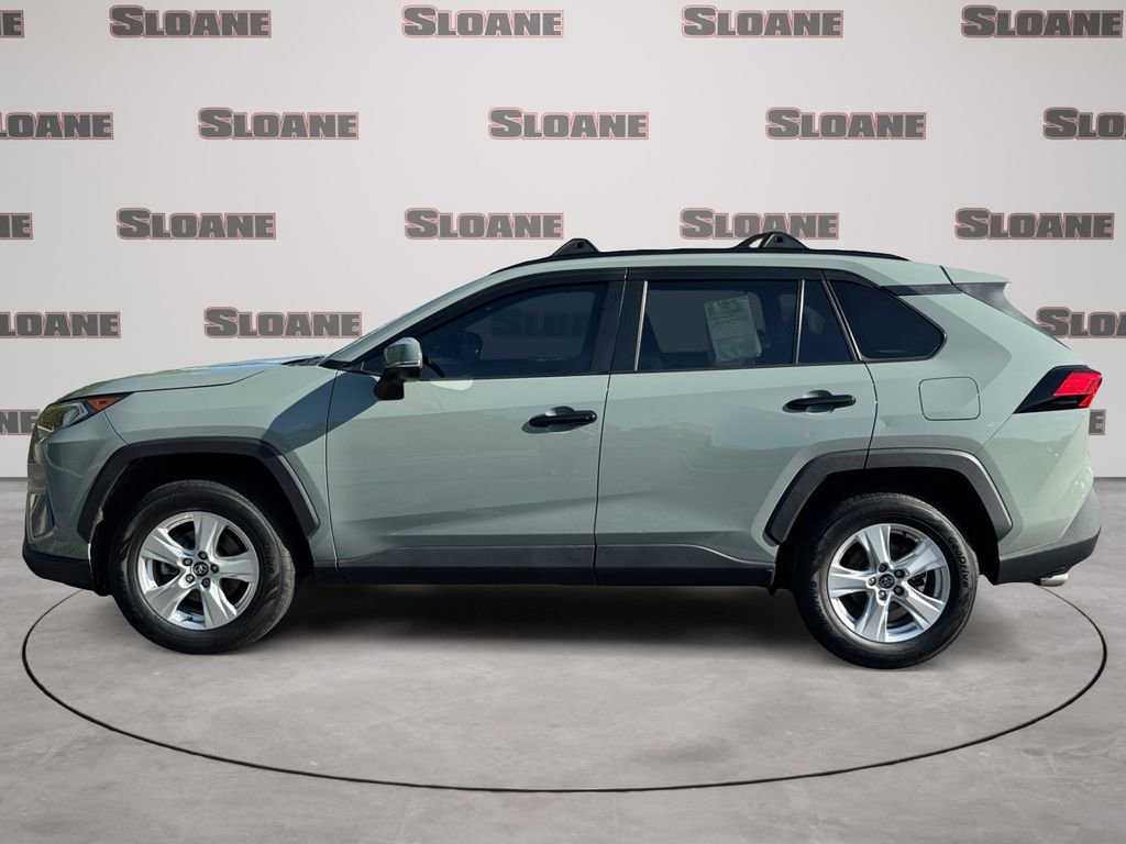 Used 2020 Toyota RAV4 XLE w/ Convenience Package AWD/4WD image 2