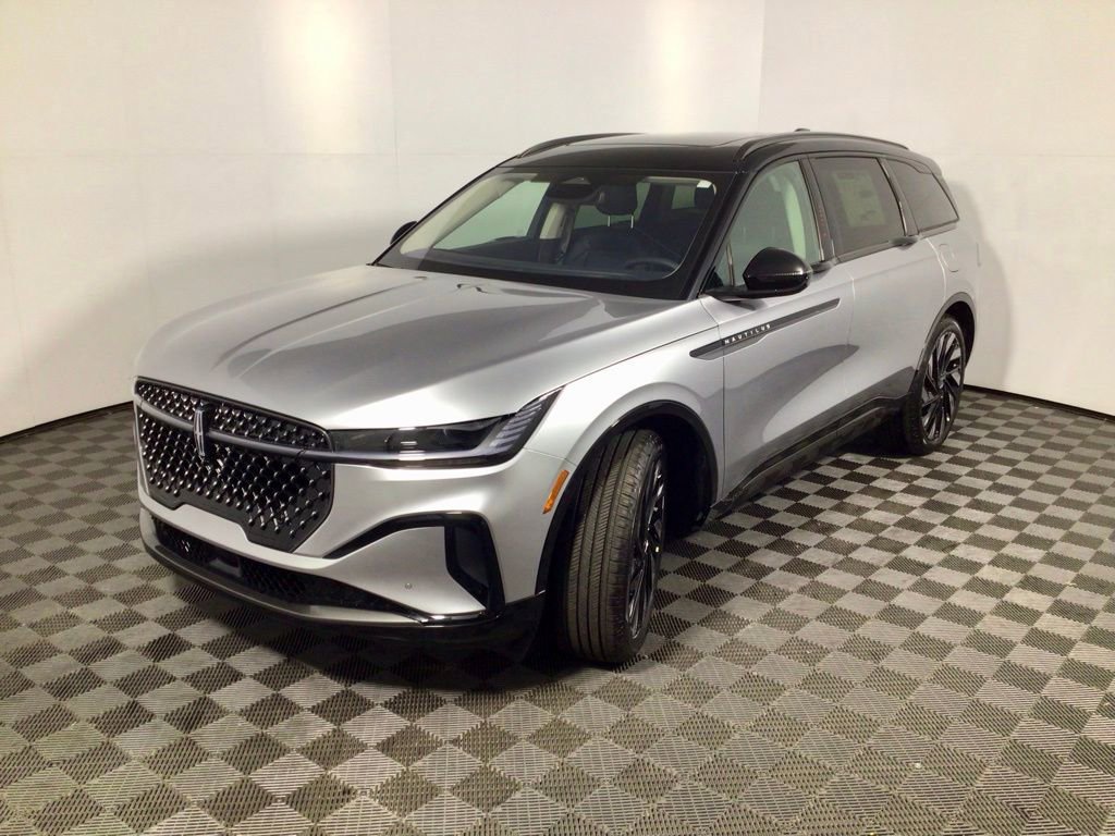 New 2026 Lincoln Nautilus Reserve w/ Jet Appearance Package image 10