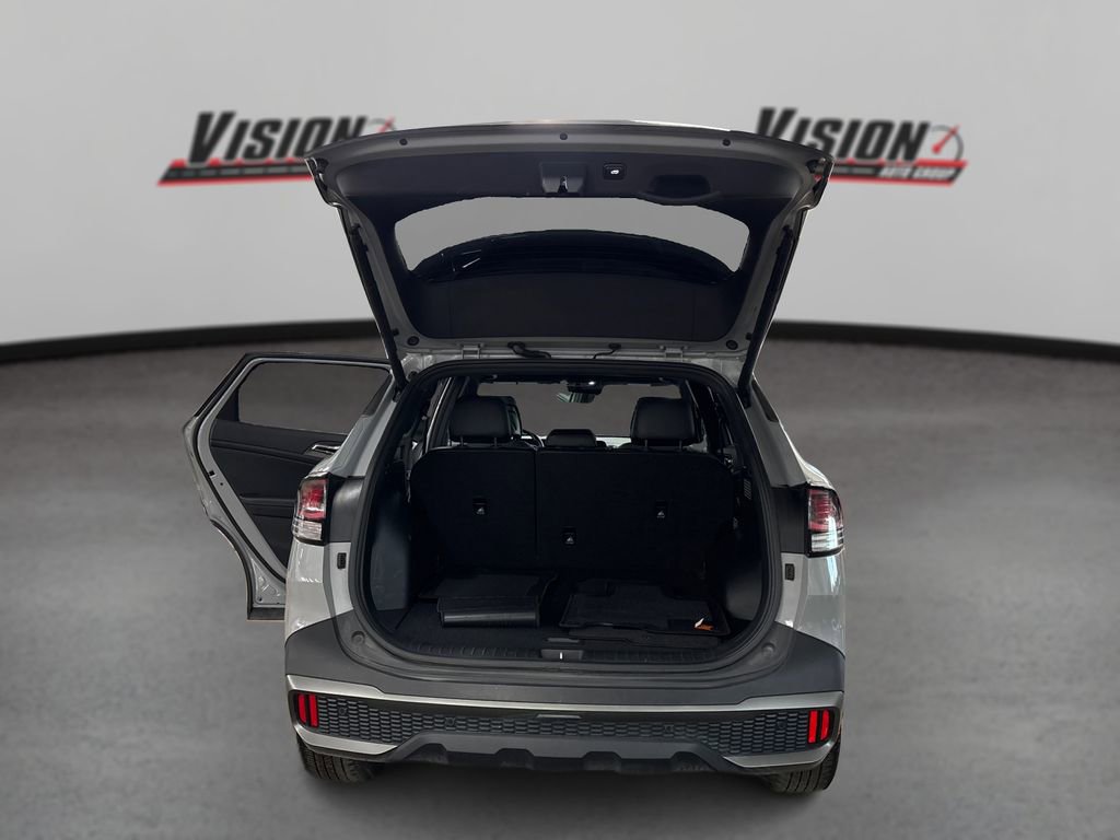 Used 2023 Kia Sportage X-Line w/ X-Line Premium Package image 11