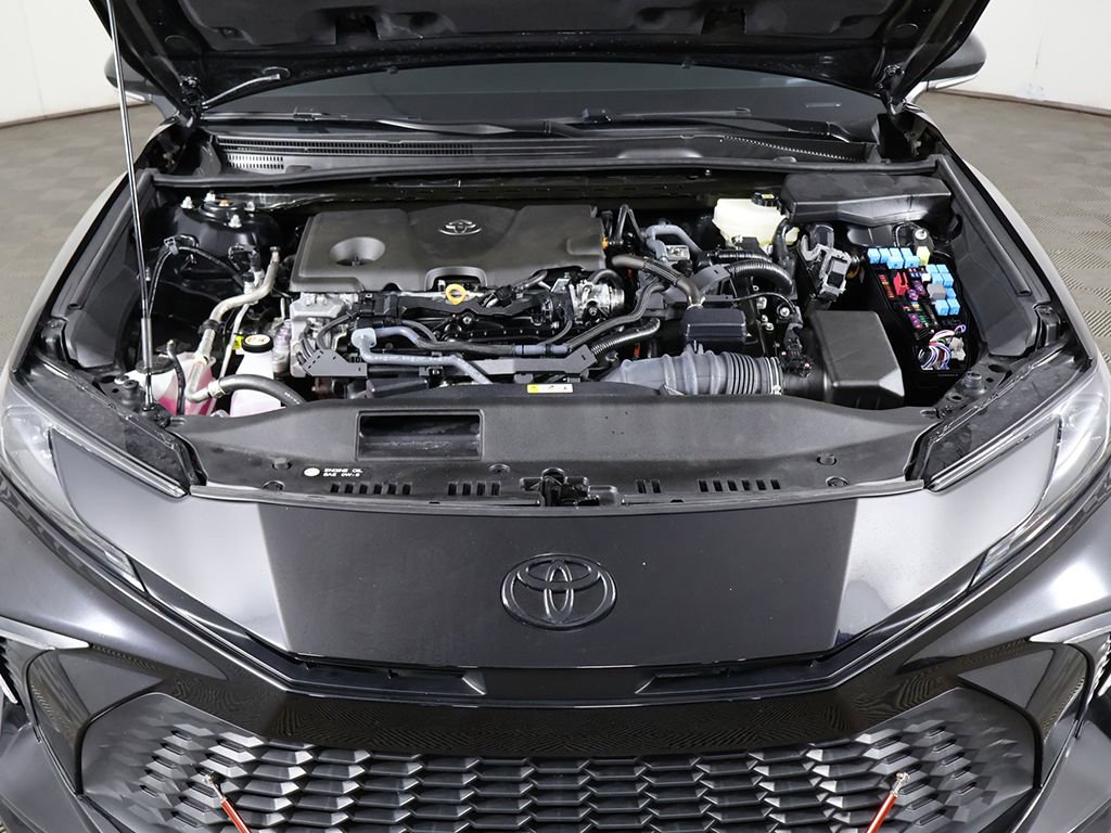 Used 2025 Toyota Camry SE FWD image 20