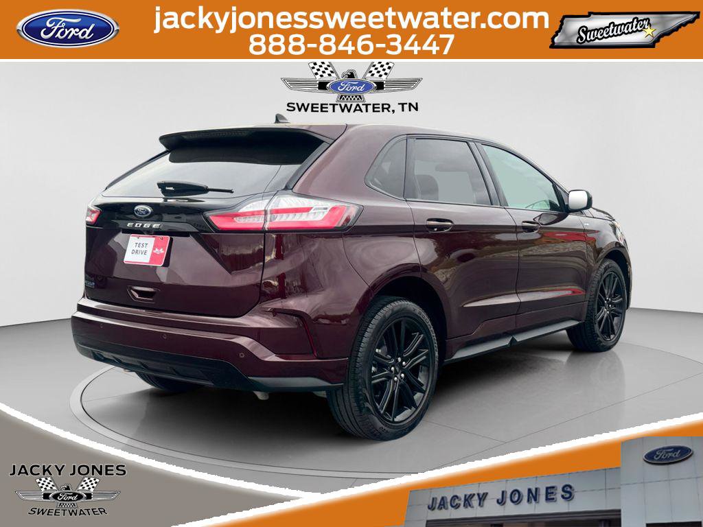 Certified 2024 Ford Edge ST-Line image 6