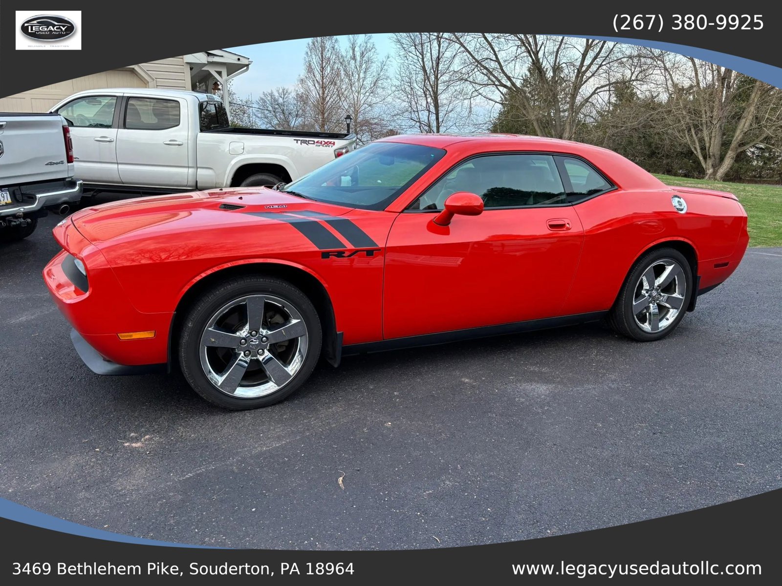Used 2009 Dodge Challenger R/T RWD image 2