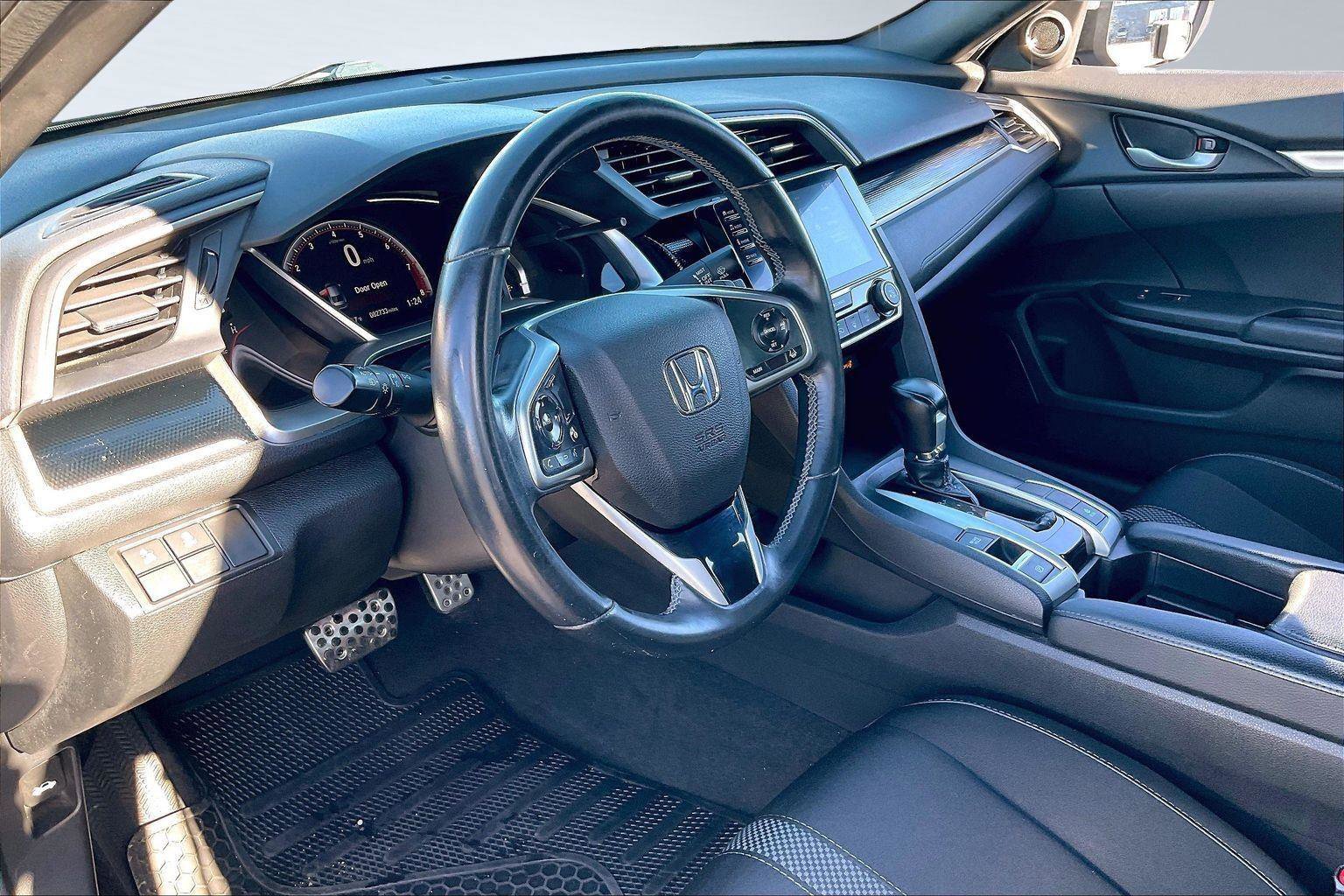 Used 2019 Honda Civic Sport image 14