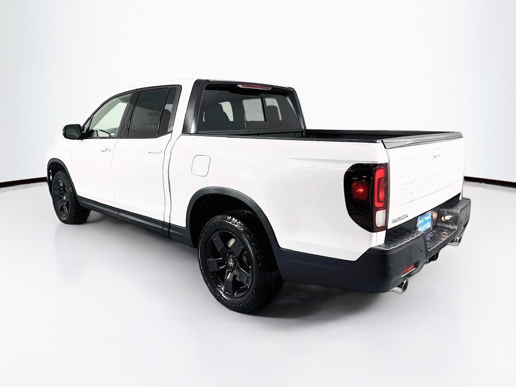 New 2026 Honda Ridgeline Black Edition image 5