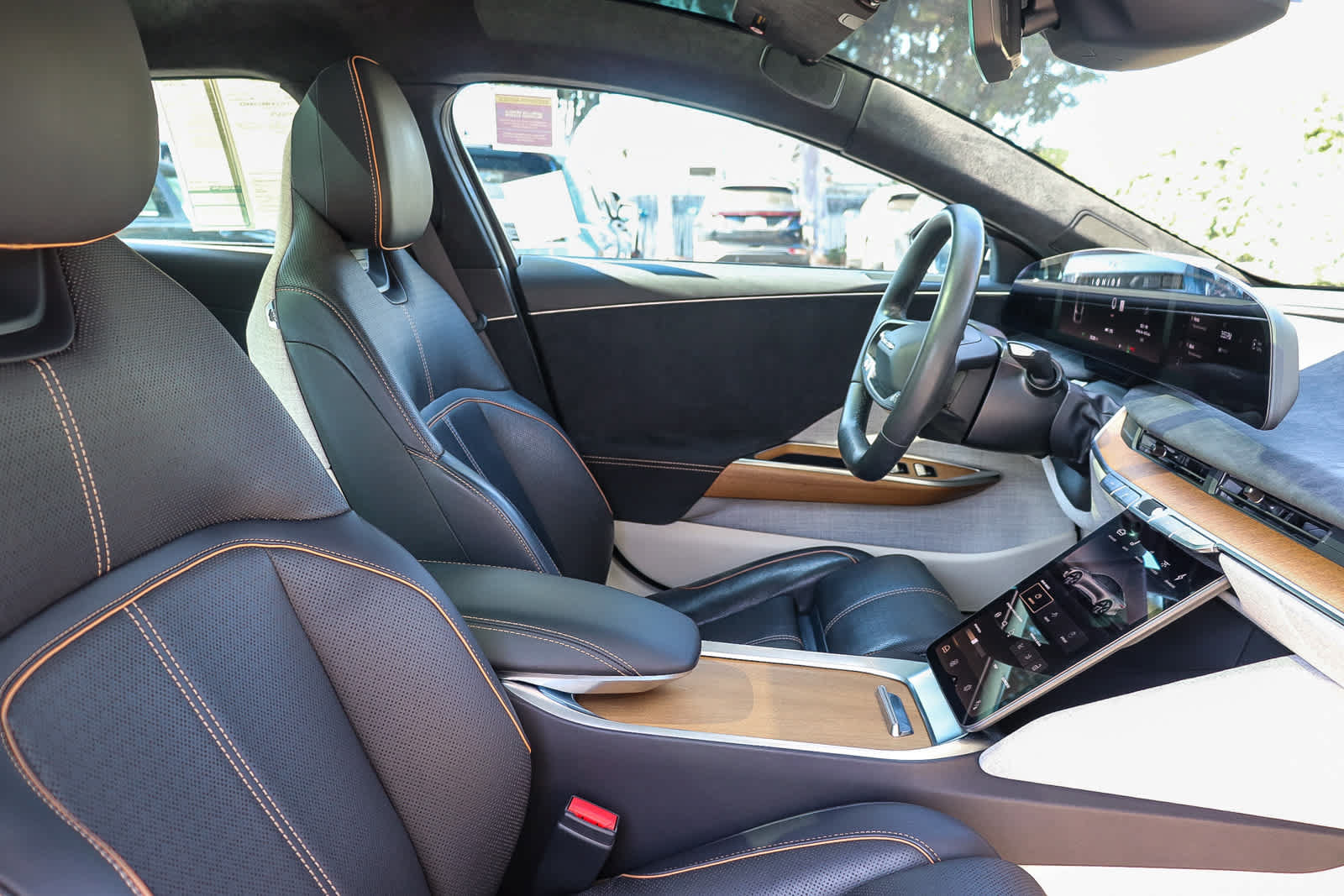 Used 2023 Lucid Air Grand Touring AWD/4WD image 16