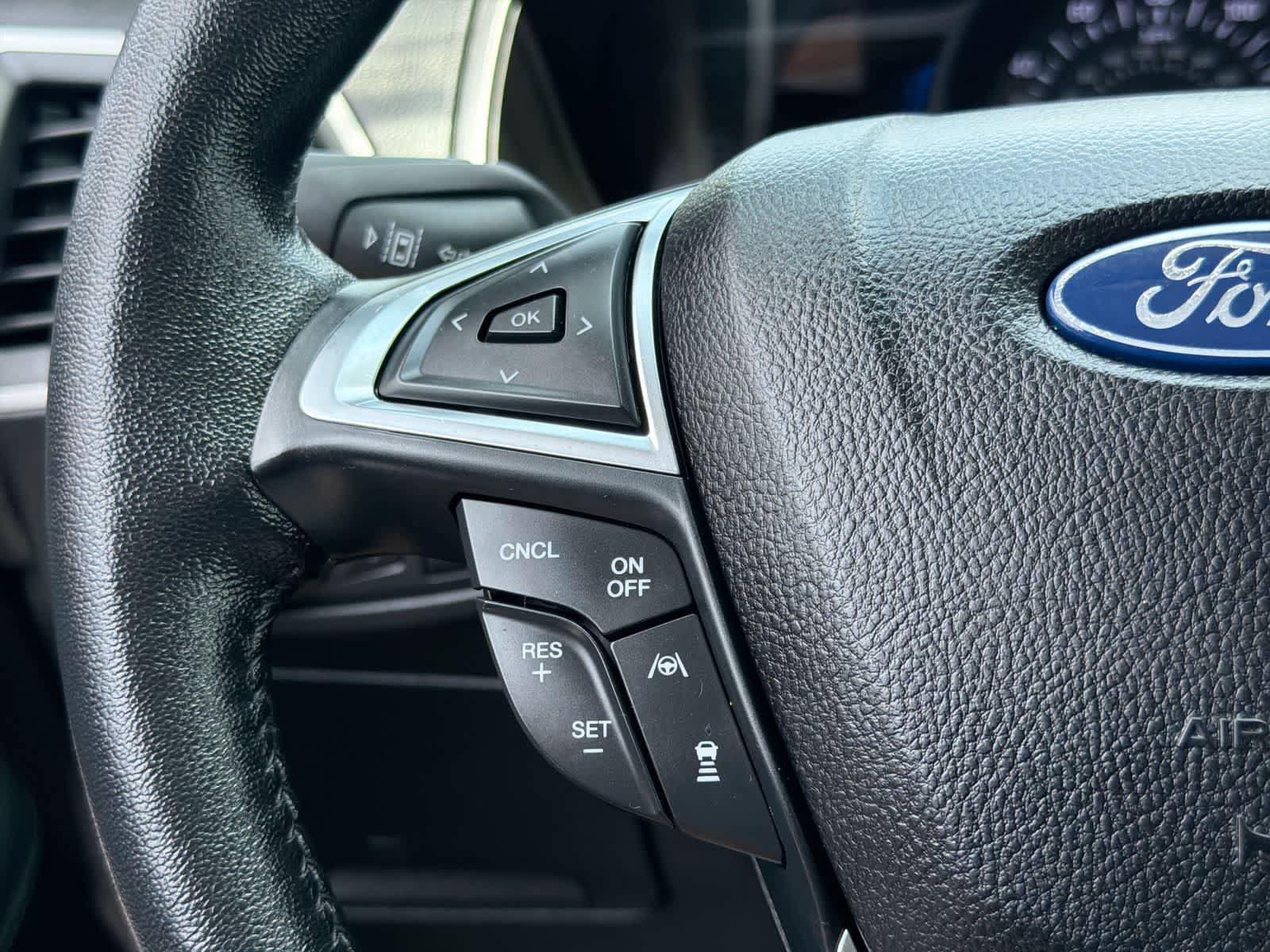 Used 2020 Ford Edge SEL w/ Convenience Package AWD/4WD image 25