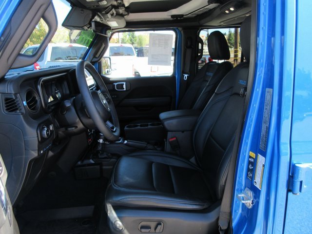Used 2024 Jeep Wrangler Unlimited Rubicon 4xe image 11