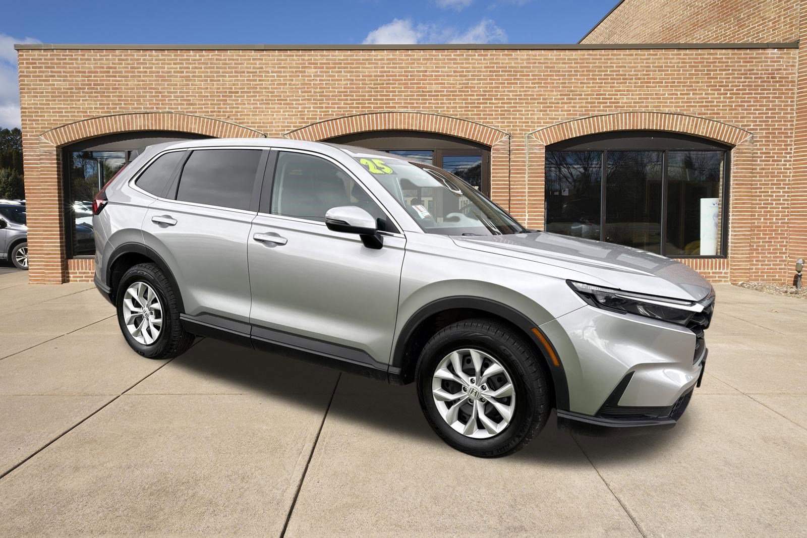 Used 2025 Honda CR-V LX
