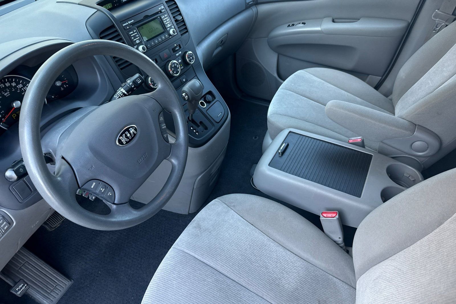 Used 2014 Kia Sedona LX FWD image 10