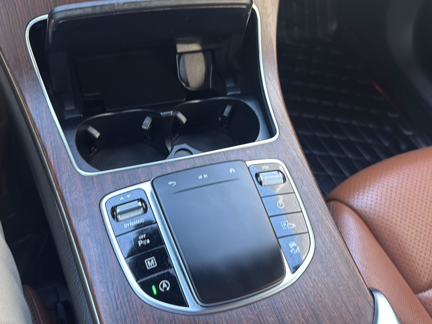 Used 2022 Mercedes-Benz GLC 300 4MATIC image 36
