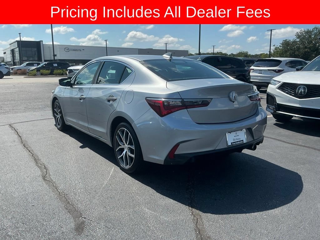 Used 2019 Acura ILX w/ Premium Package FWD image 3