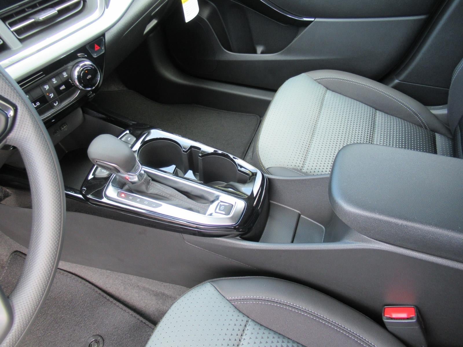 New 2026 Chevrolet Trax LT FWD image 17