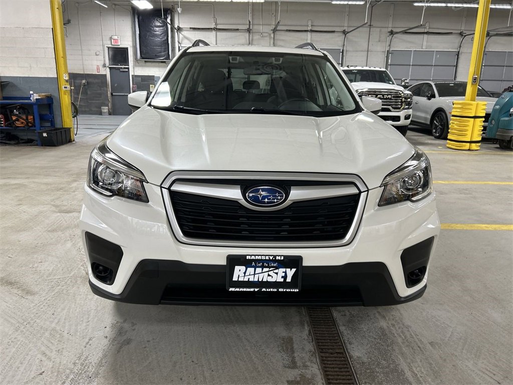 Used 2020 Subaru Forester Premium image 3
