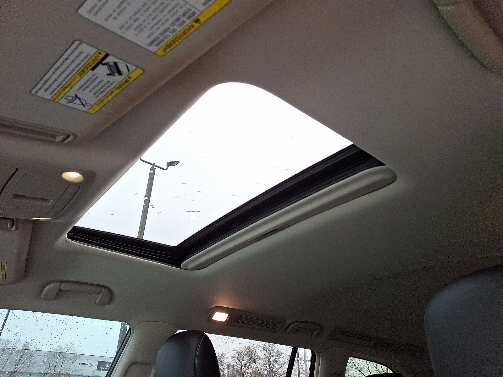 Used 2021 INFINITI QX80 Premium Select w/ All-Season Package image 15