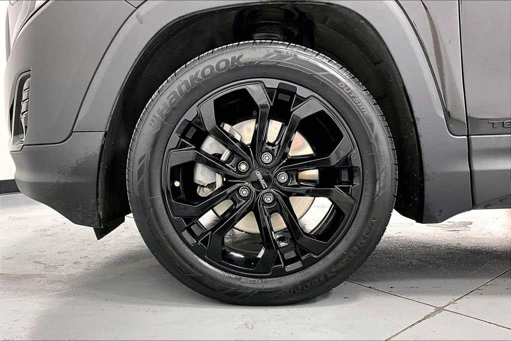 Used 2020 GMC Terrain SLT w/ Preferred Package image 11