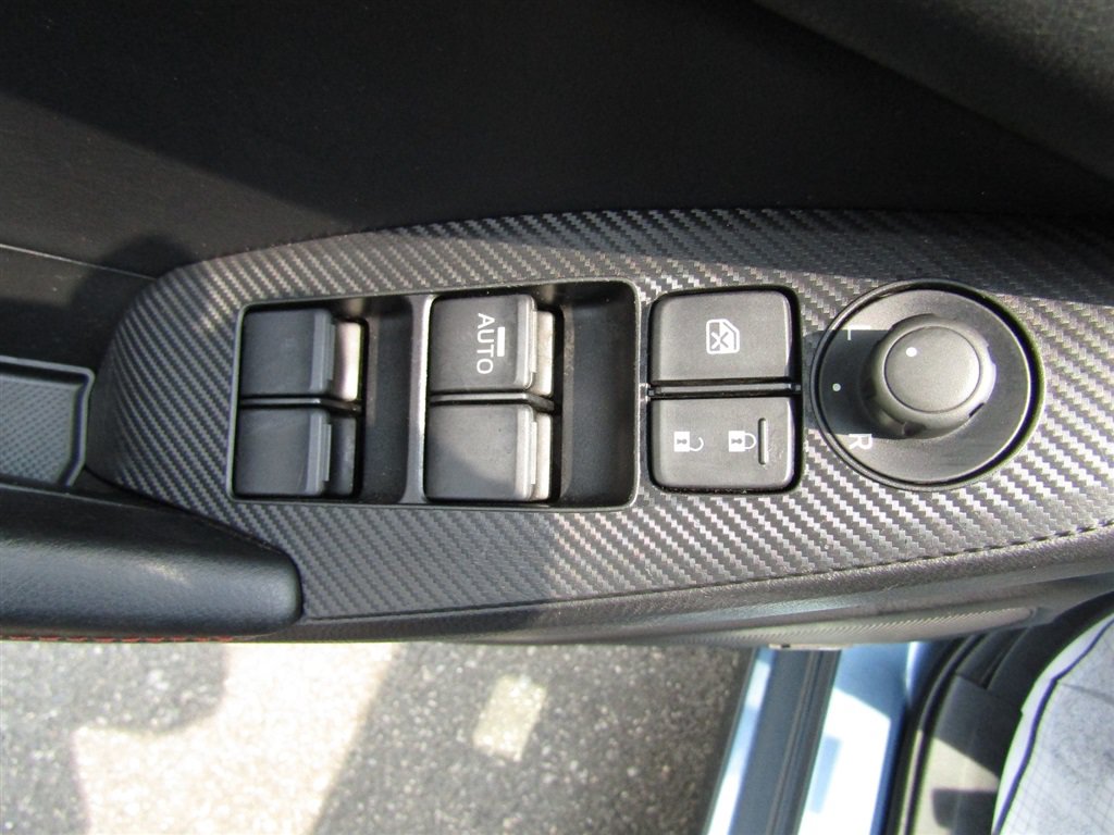 Used 2014 MAZDA MAZDA3 i Grand Touring FWD image 17
