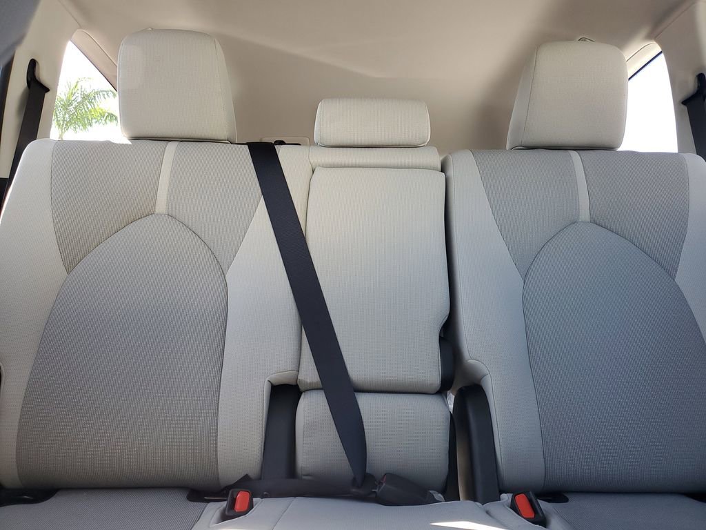 New 2026 Toyota Grand Highlander LE image 27