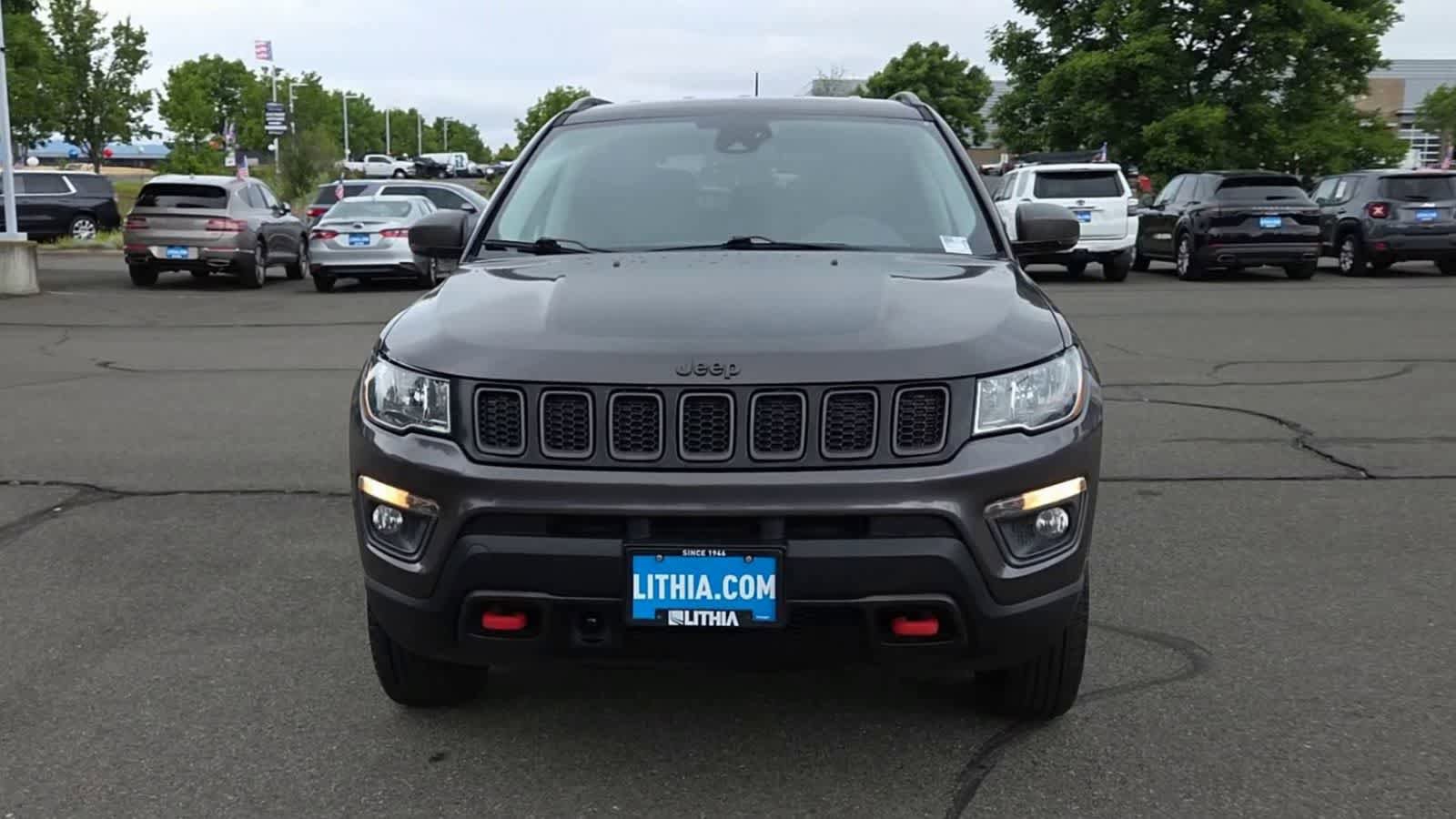 Used 2021 Jeep Compass Trailhawk AWD/4WD image 3
