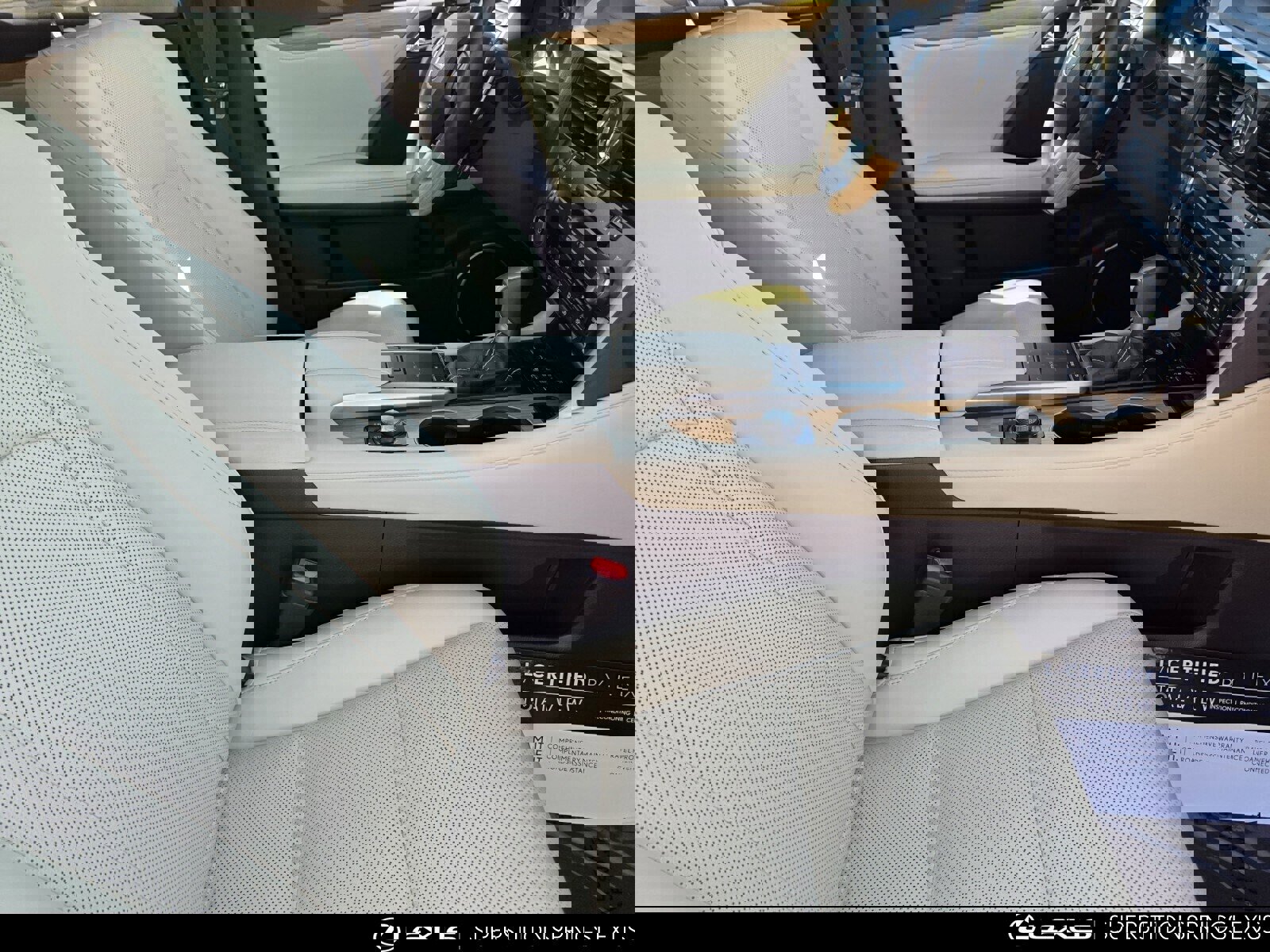 Certified 2020 Lexus RX 450hL AWD w/ Premium Package image 29