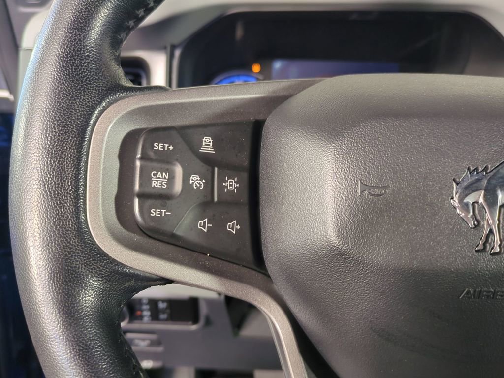 Used 2023 Ford Bronco Badlands image 30