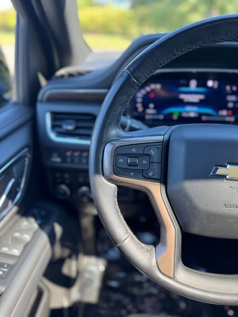 Used 2022 Chevrolet Suburban High Country w/ Premium Package 2 image 16