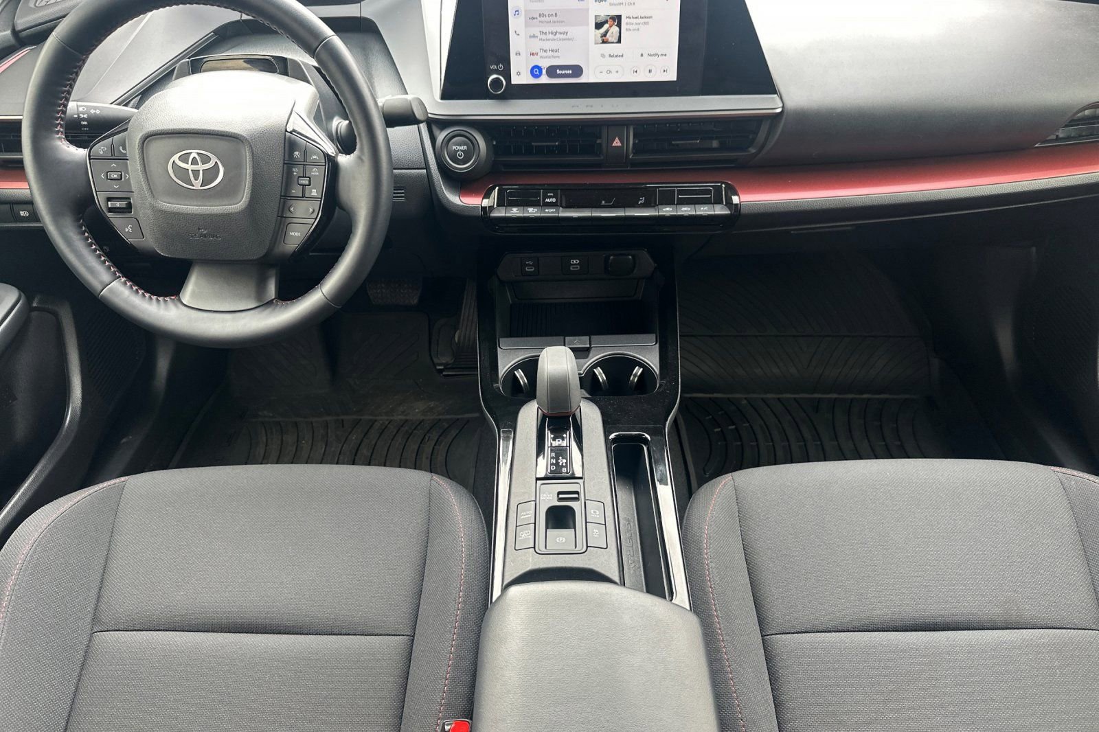 Used 2024 Toyota Prius Prime SE image 15