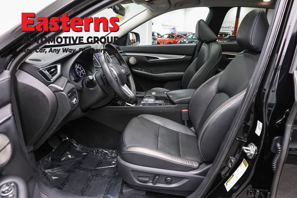 Used 2023 INFINITI QX50 Luxe AWD/4WD image 14