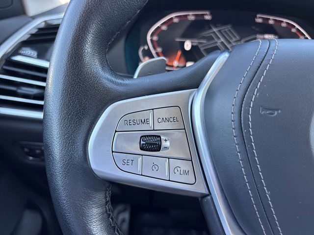 Used 2022 BMW X7 xDrive40i w/ Cold Weather Package image 37