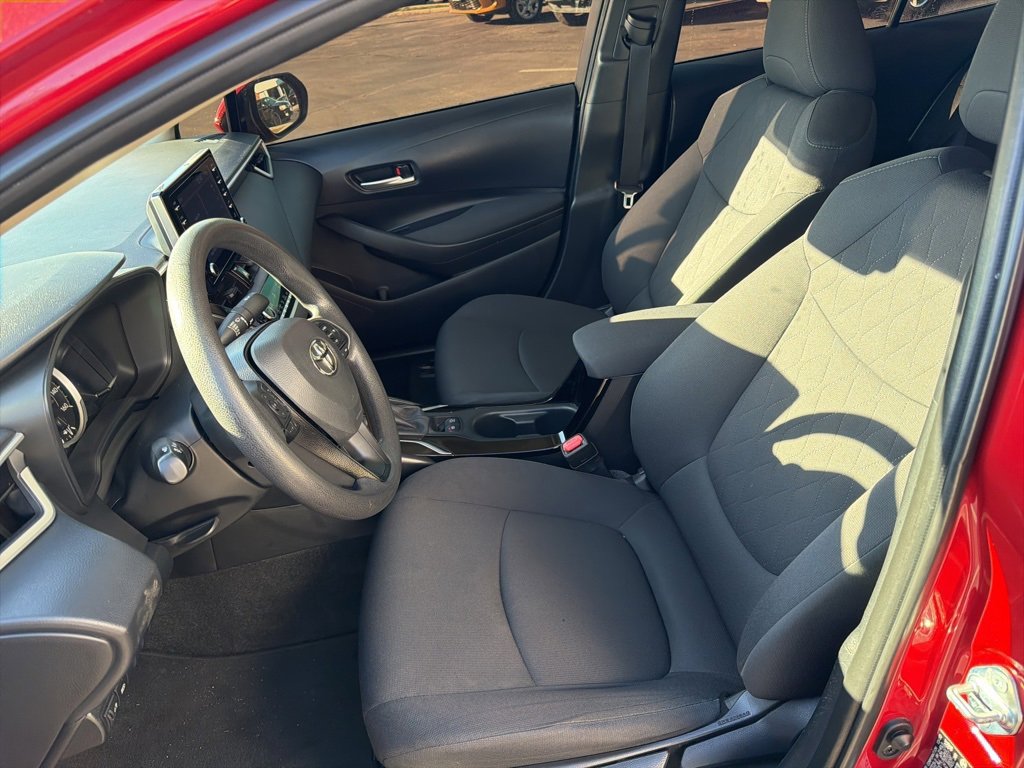 Used 2021 Toyota Corolla LE w/ Body Protection Package (TMS) image 11