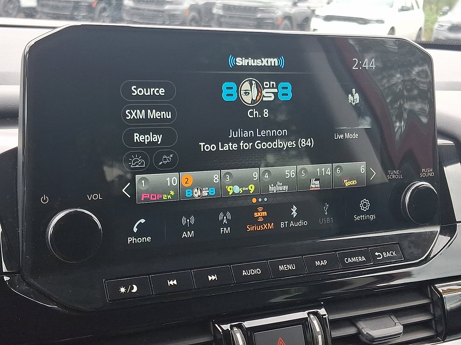 Used 2022 Nissan Pathfinder SL image 16