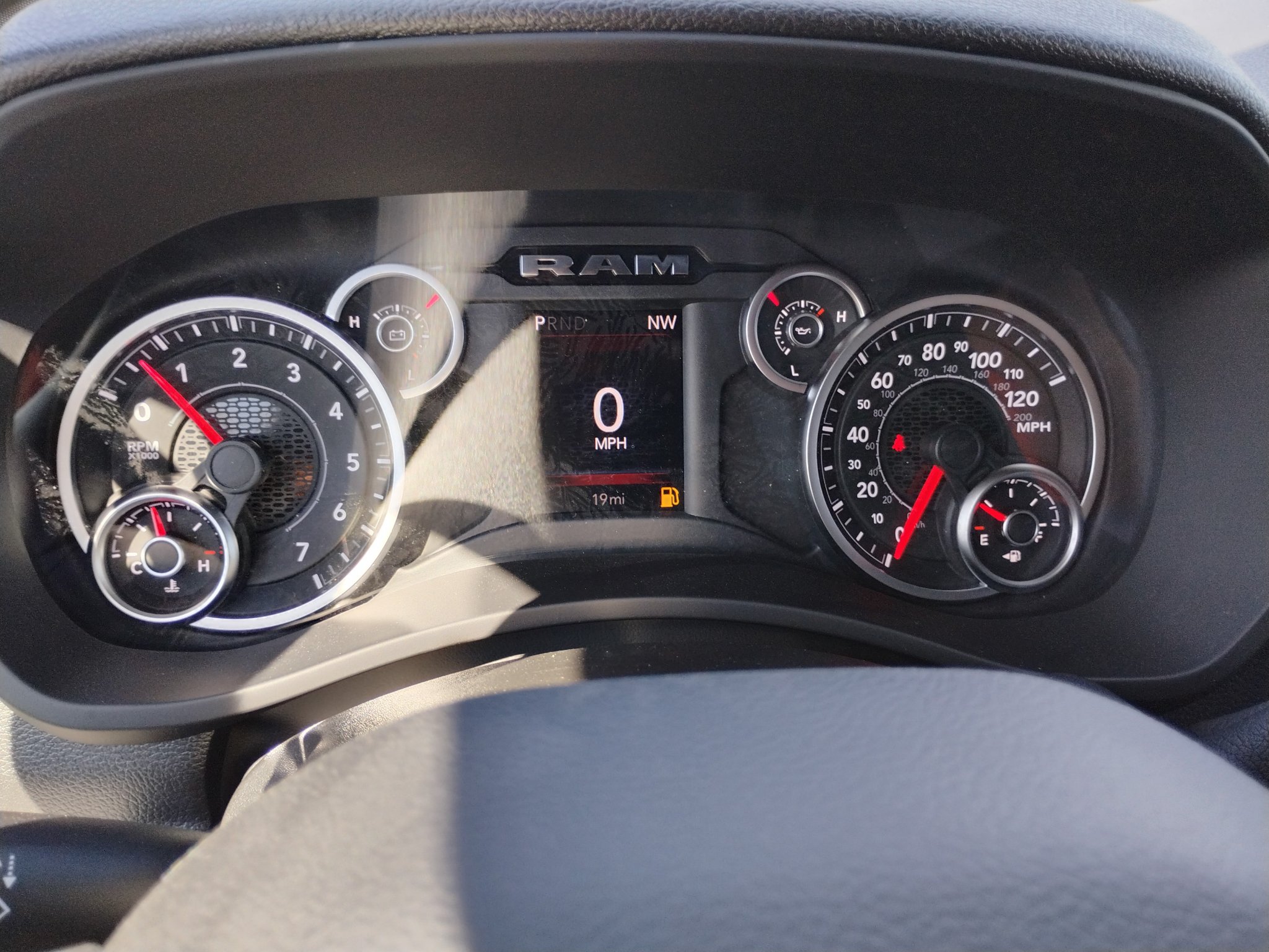 New 2027 RAM 2500 Tradesman AWD/4WD image 37