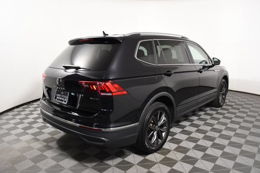 Used 2023 Volkswagen Tiguan SE AWD/4WD image 6