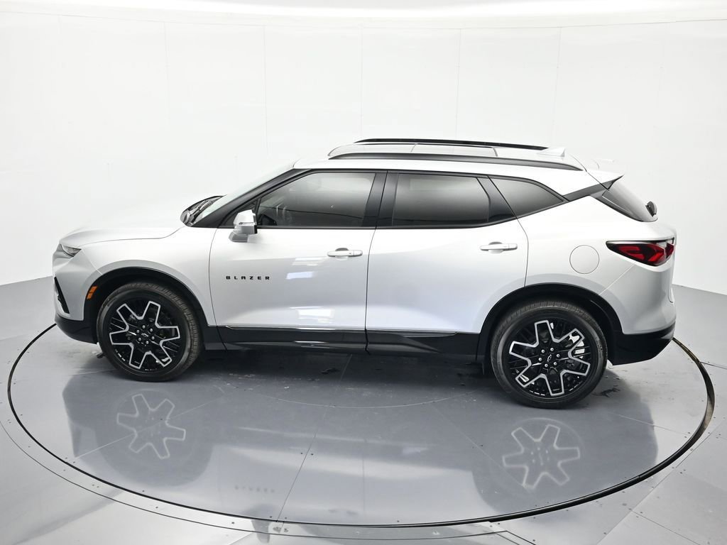 Certified 2021 Chevrolet Blazer RS w/ Enhanced Convenience Package FWD image 37