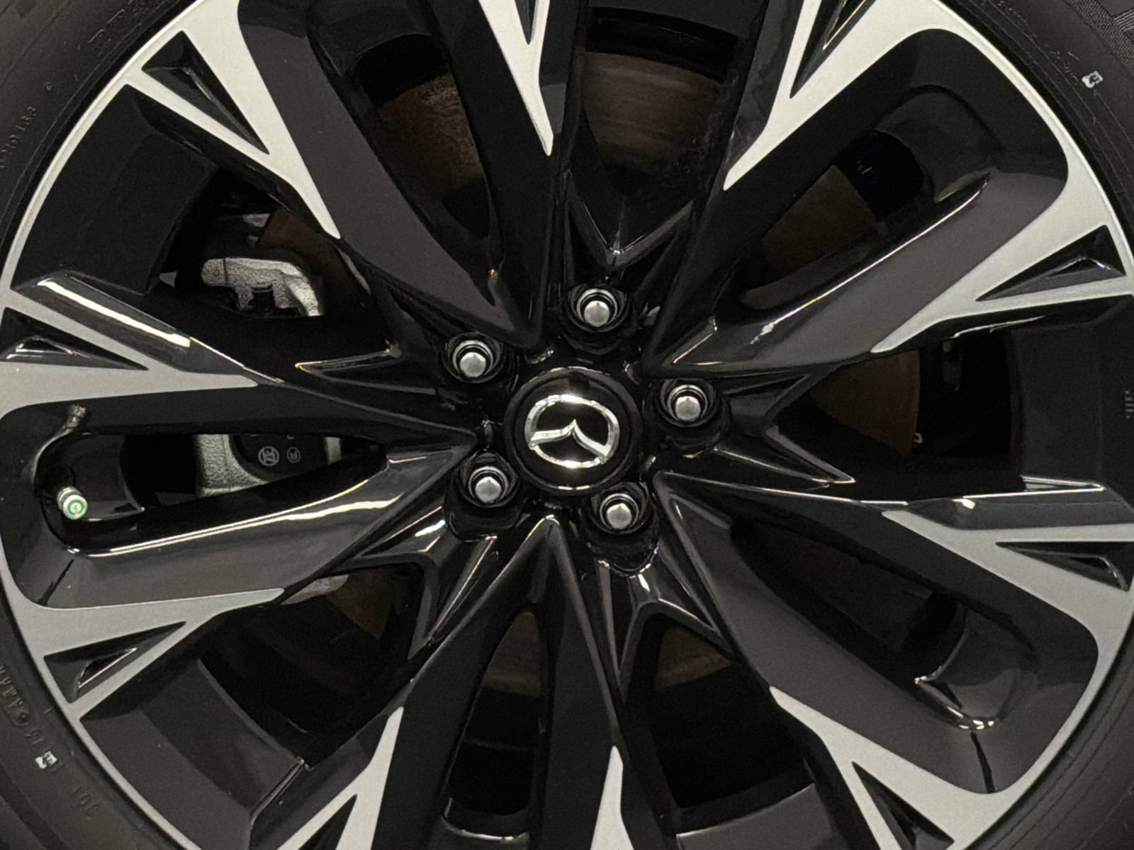 New 2026 MAZDA CX-90 Plug-In Hybrid w/ Premium Plus AWD/4WD image 5