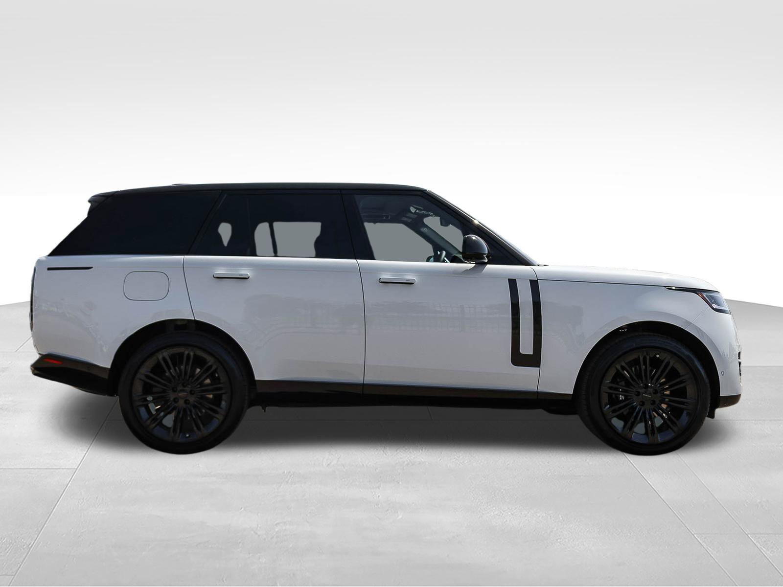 New 2026 Land Rover Range Rover SE AWD/4WD image 4