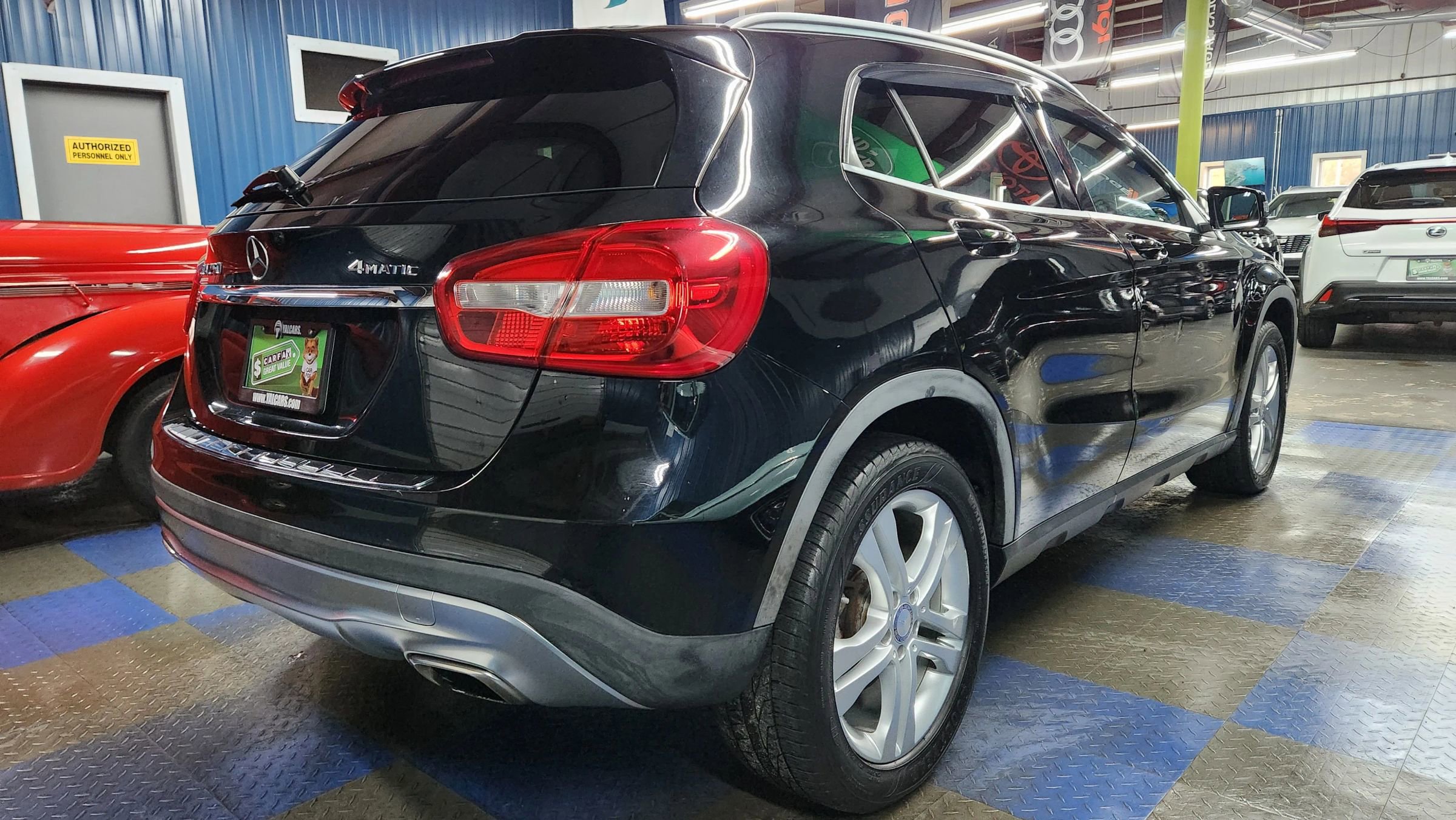Used 2015 Mercedes-Benz GLA 250 4MATIC image 3