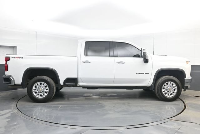 Used 2023 Chevrolet Silverado 2500 LTZ AWD/4WD image 15