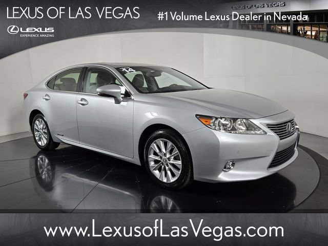Used 2014 Lexus ES 300h w/ Luxury Package w/Bamboo Trim