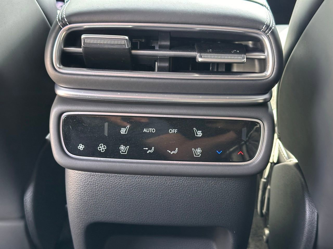 Used 2026 Genesis GV80 3.5T e-SC image 18