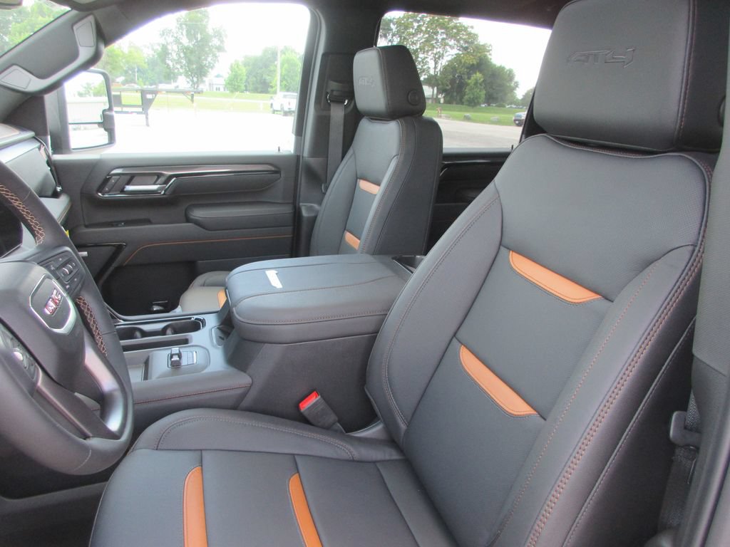 New 2026 GMC Sierra 2500 AT4 w/ AT4 Premium Plus Package AWD/4WD image 13