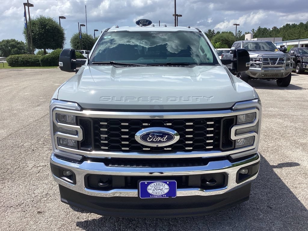 New 2026 Ford F350 Lariat AWD/4WD image 2